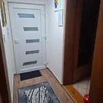 White Housse - Entire In * Sarajevo