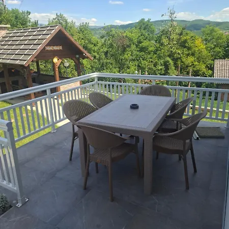 Family Private House W Garden & Gazebo 10 Guests *